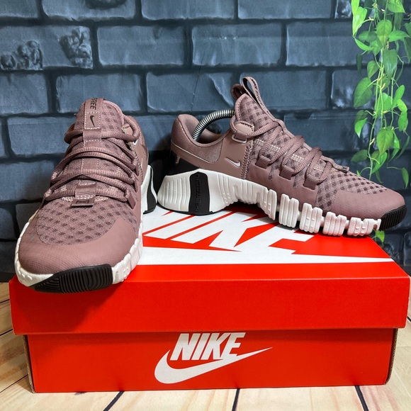 Nike Free Metcon 5 - Picture 2 of 9